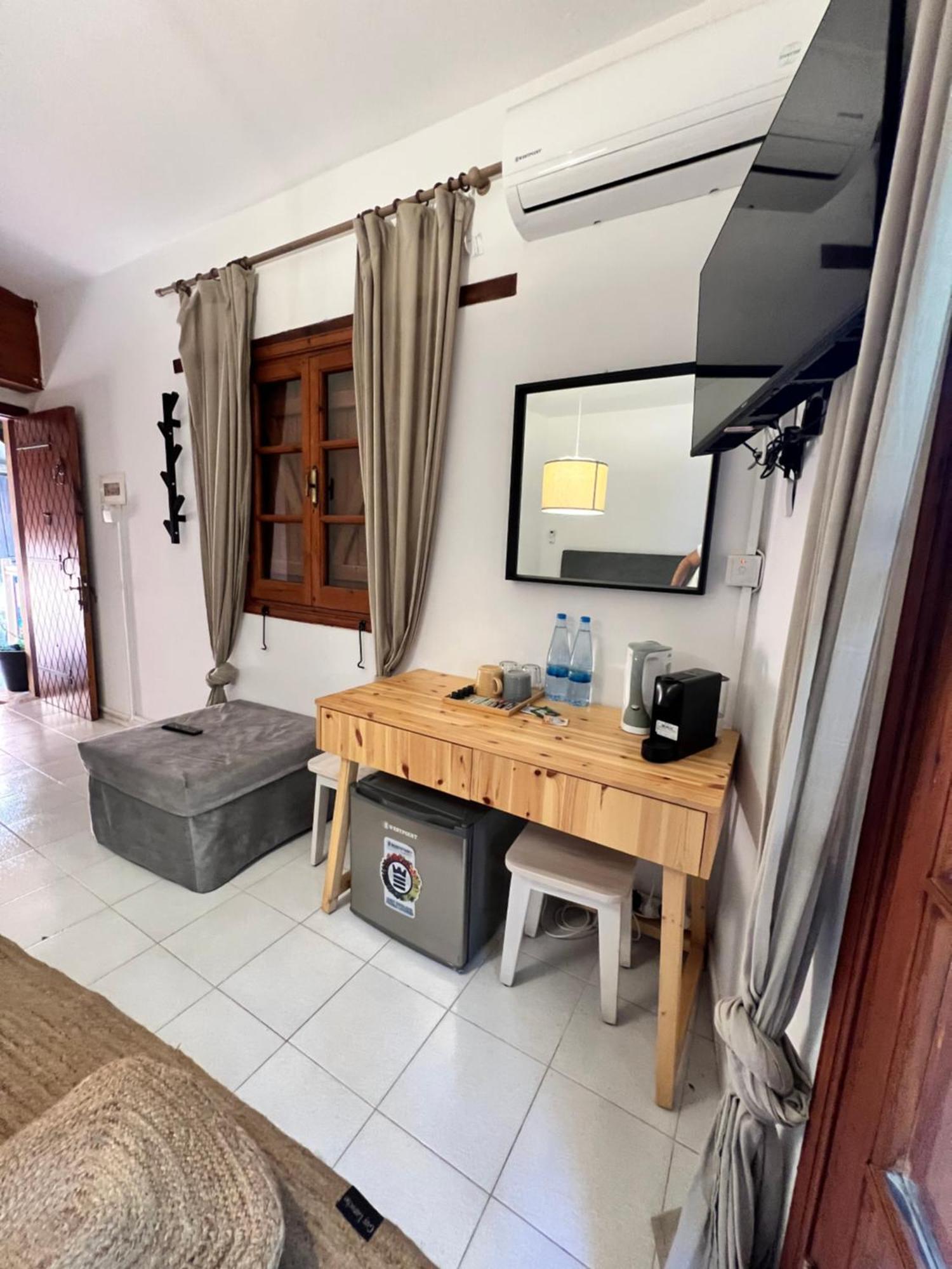 كاكوبرتريا Galinicafe22-Suites المظهر الخارجي الصورة